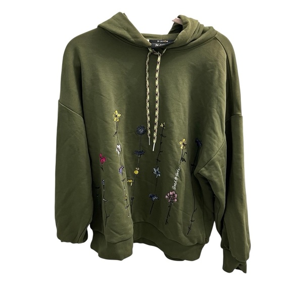 Oversized Growing Flowers Embroidered Scotch & Soda green Bloom Hoodie - Picture 3 of 5